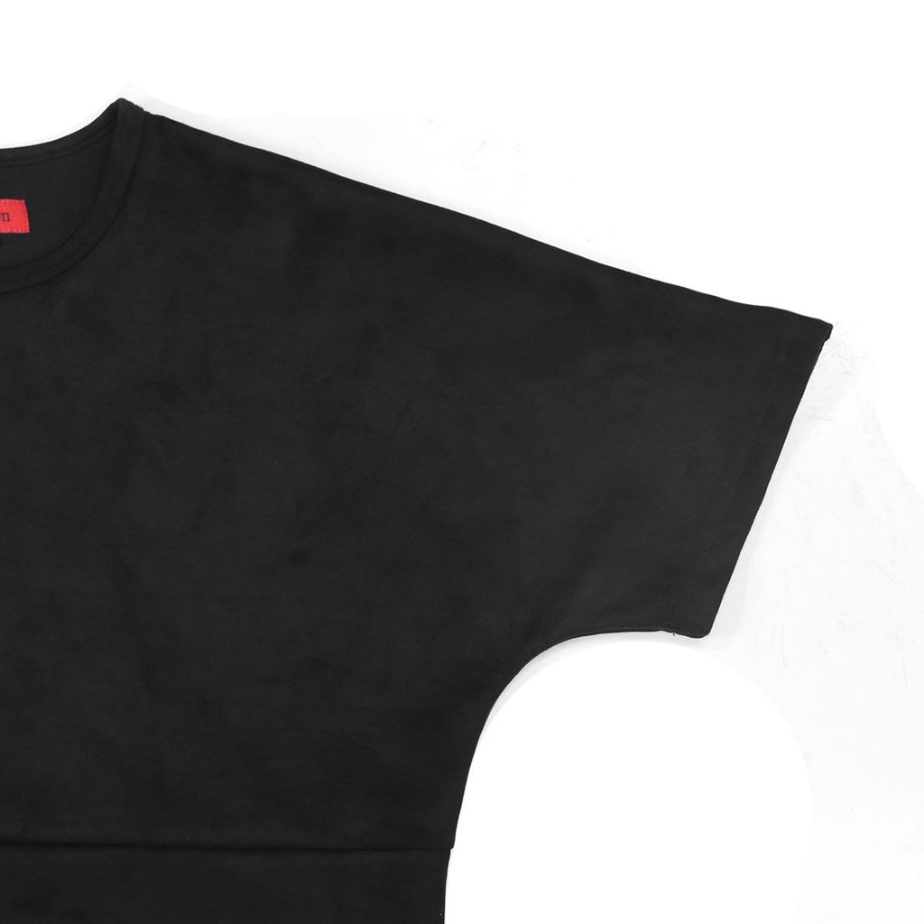 Suede Box Split Tee - Black